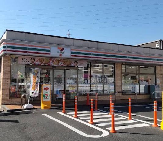 コンビニ　セブン-イレブン 葛飾鎌倉２丁目店（コンビニ）まで190m