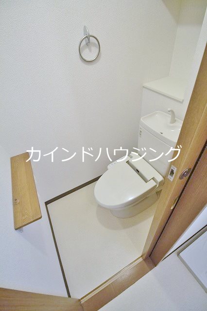 トイレ　ウォシュレット