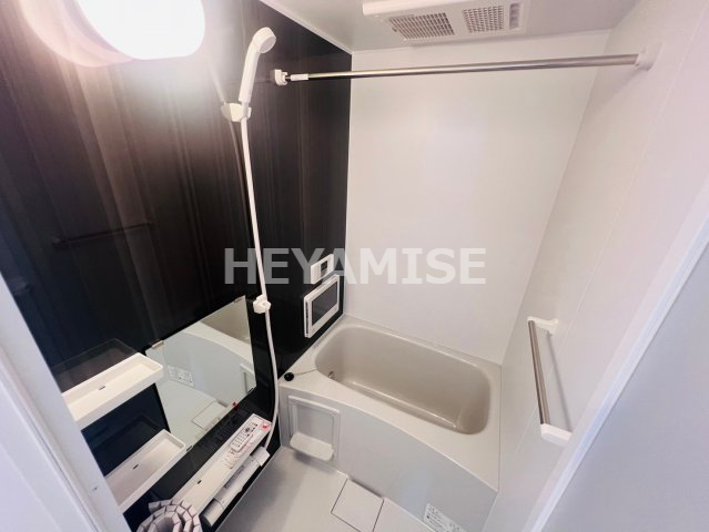 バス・シャワールーム　※同間取別号室の画像です