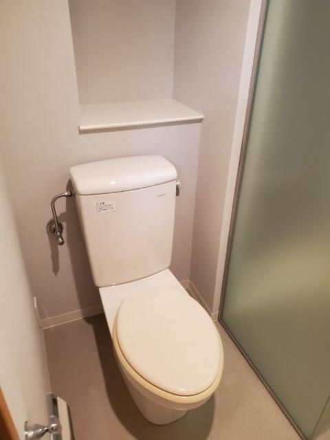 トイレ　コンパクトで使いやすいトイレです