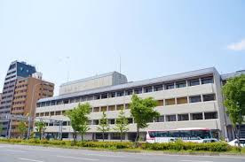 役所　京都市中京区役所（役所）まで424m