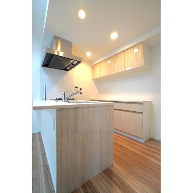 キッチン　※写真は同タイプ住戸です。