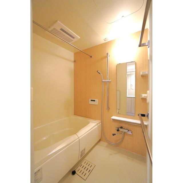 バス・シャワールーム　※写真は同タイプ住戸です。