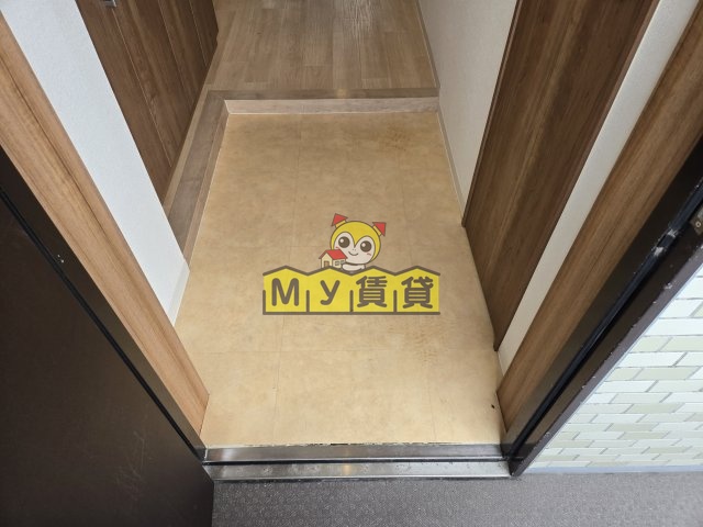 玄関　シャトレ御棚