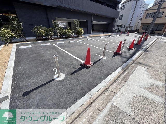 駐車場　駐車場