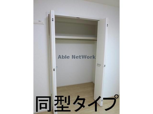 碧南市 3階建 築10年の内装写真