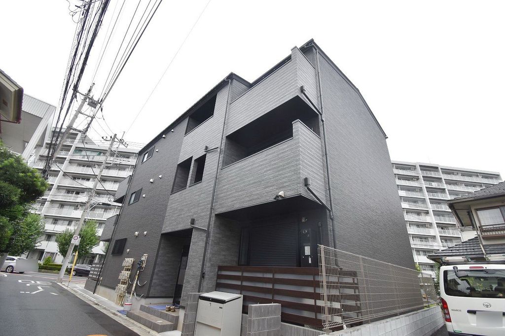 西武新宿線 新所沢駅 徒歩7分 築2年