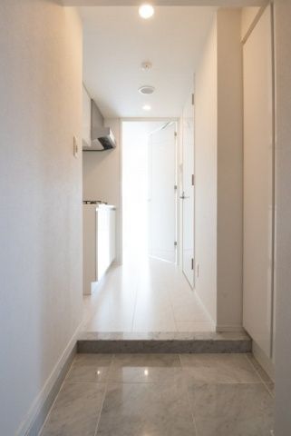 玄関　ディアレイシャス尾久駅前　北区昭和町1