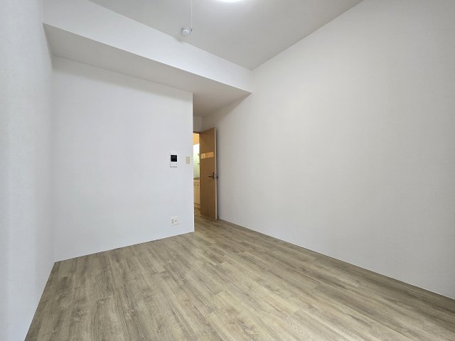 その他部屋・スペース　落ち着いて過ごせるお部屋なので、寝室にいかがでしょうか