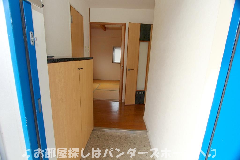 パティオ香里園東の玄関写真