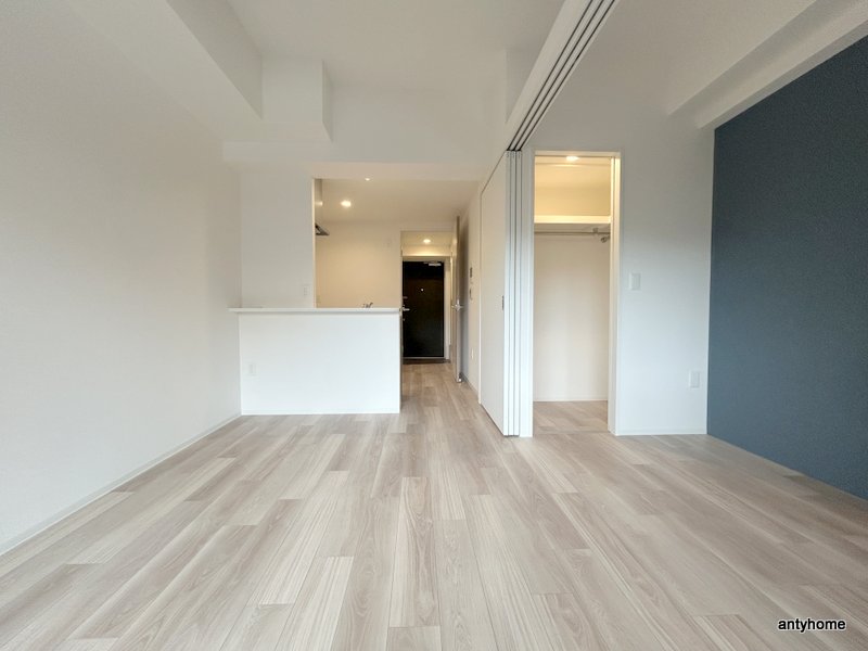 セレニテ蒲生四丁目駅前アリエの居間写真