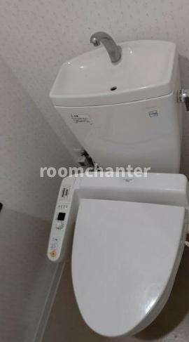 ライオンズステーションプラザ横濱プリマゾーナのトイレ写真