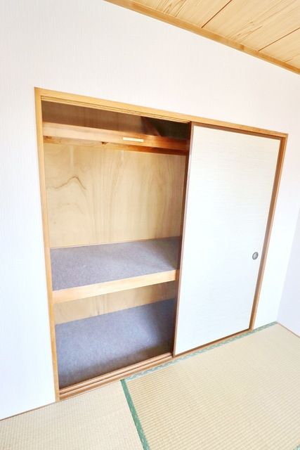 その他設備　★★収納力のある押入★★
