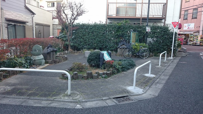 公園　世田谷区立カエルひろば公園（公園）まで100m