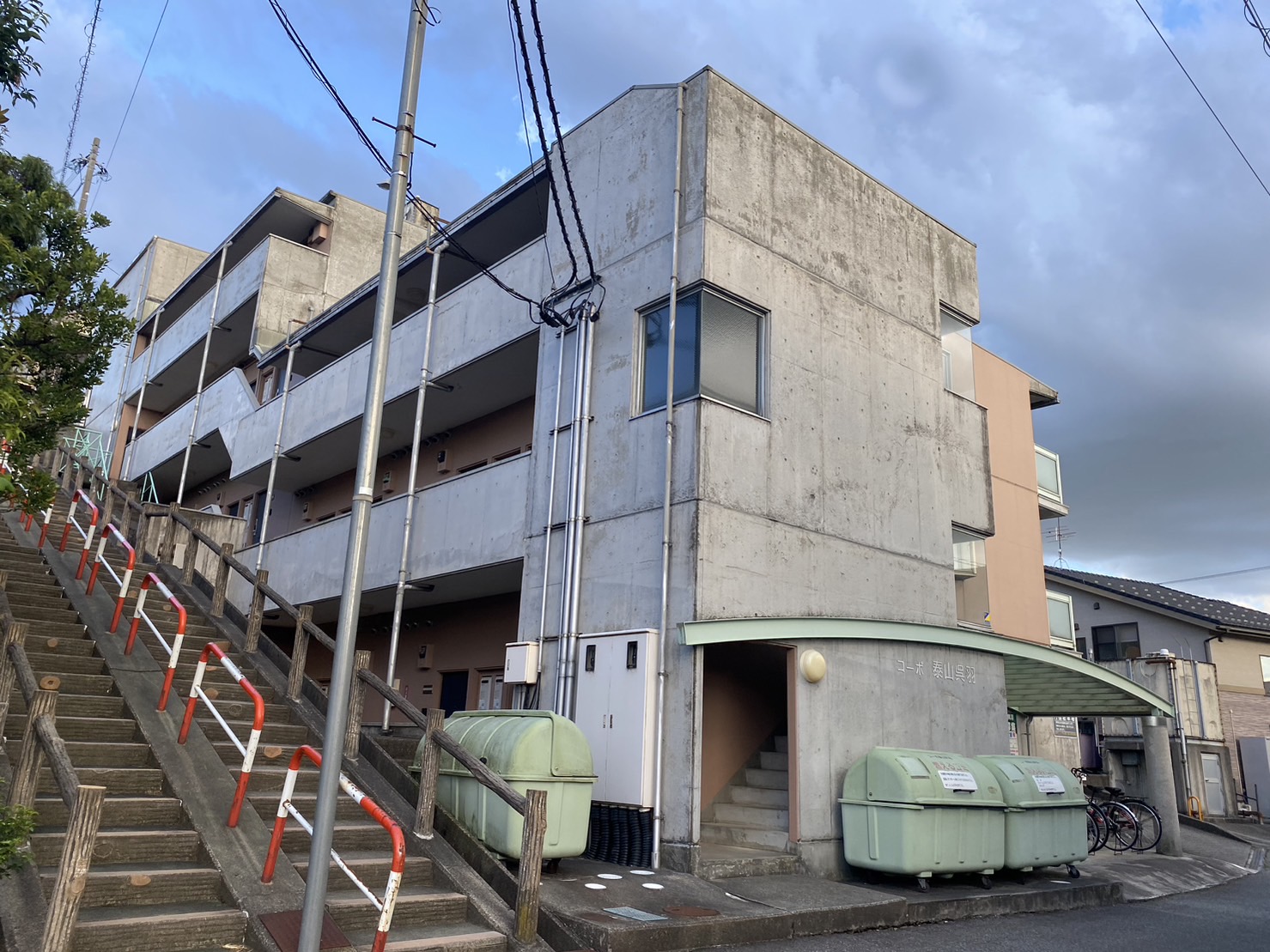 コーポ泰山呉羽の外観写真