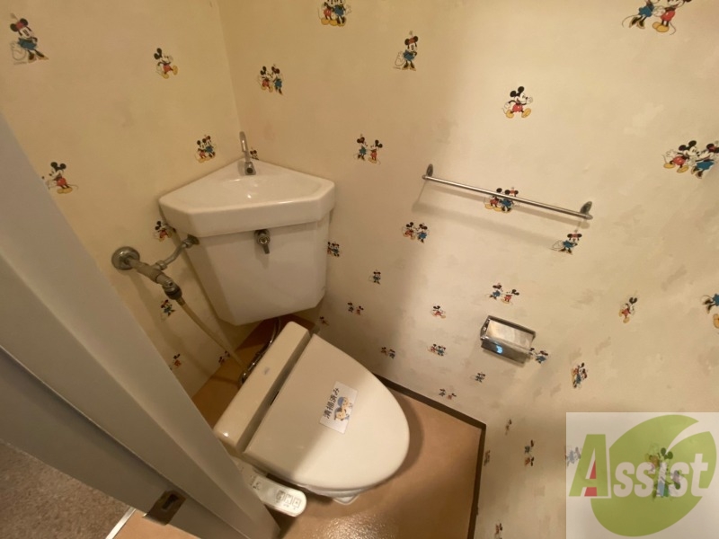 トイレ　トイレです。ウォシュレット付を探している方、おすすめです。