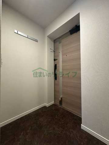 玄関　別部屋参考写真となります