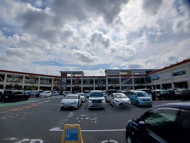 ショッピングセンター　フォレオ広島東店（ショッピングセンター）まで2000m