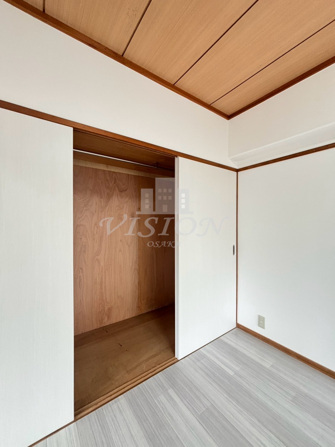 地下鉄長堀鶴見緑地線 ドーム前千代崎駅 徒歩5分 7階建 築40年の内装写真
