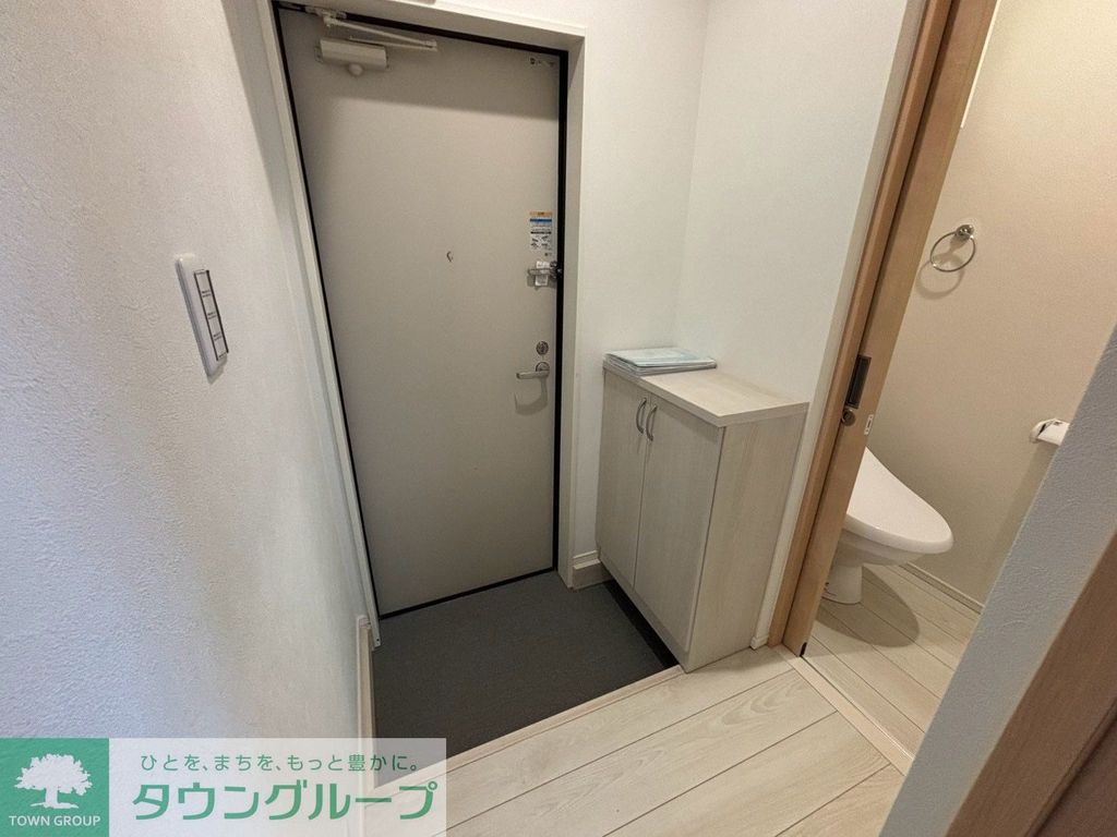 MELLAS鳩ヶ谷IIの玄関写真
