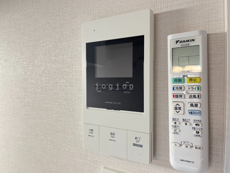セキュリティ　モニター付きインターホンで来客確認も安心です！