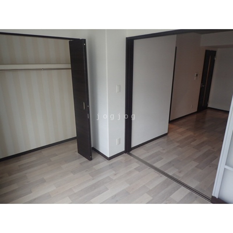その他部屋・スペース　収納がたっぷりあるお部屋です。