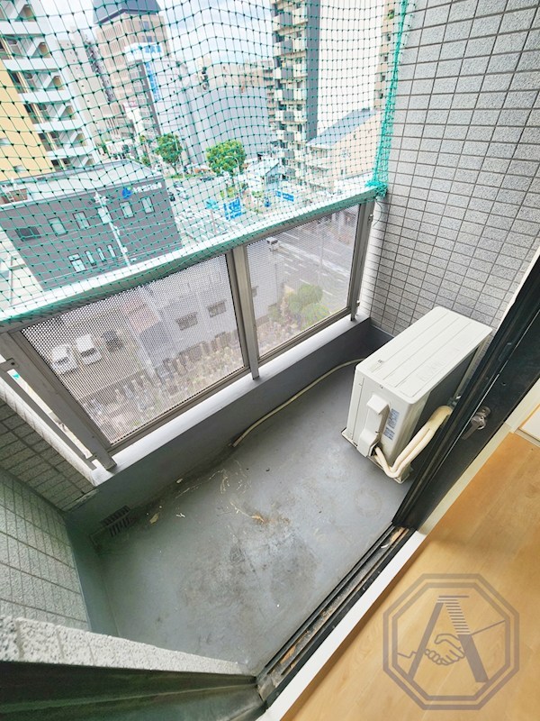 地下鉄千日前線 新深江駅 徒歩2分 7階建 築36年の内装写真