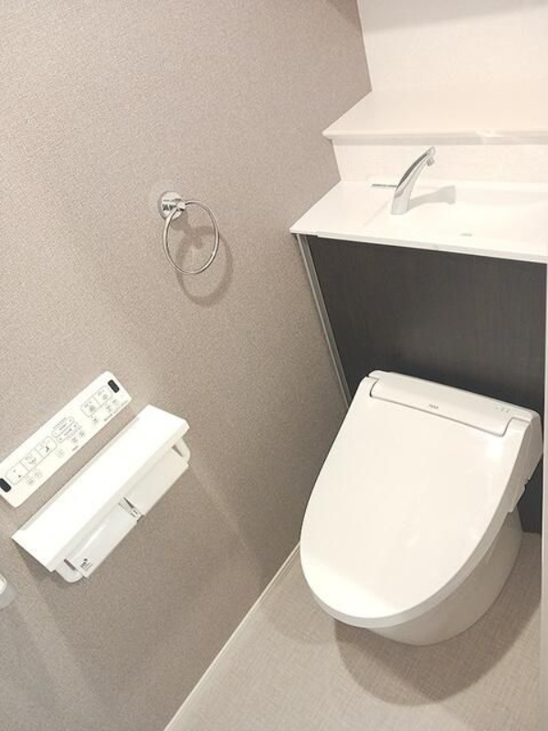 ダウンタウン ワイのトイレ写真