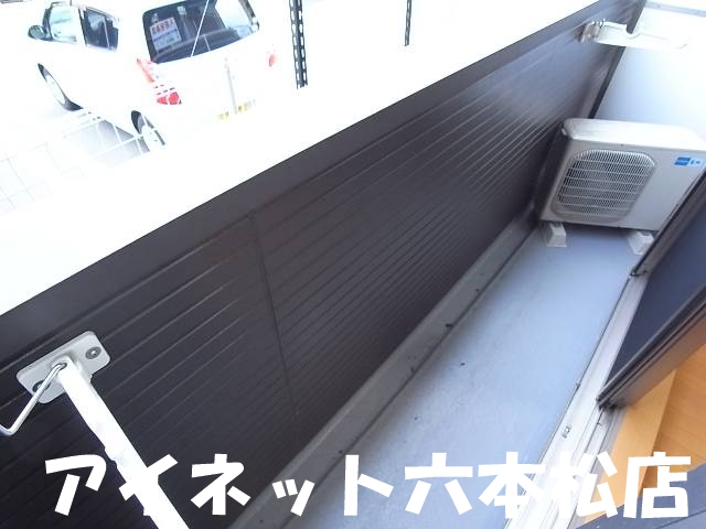 バルコニー　洗濯物たくさん干せます。