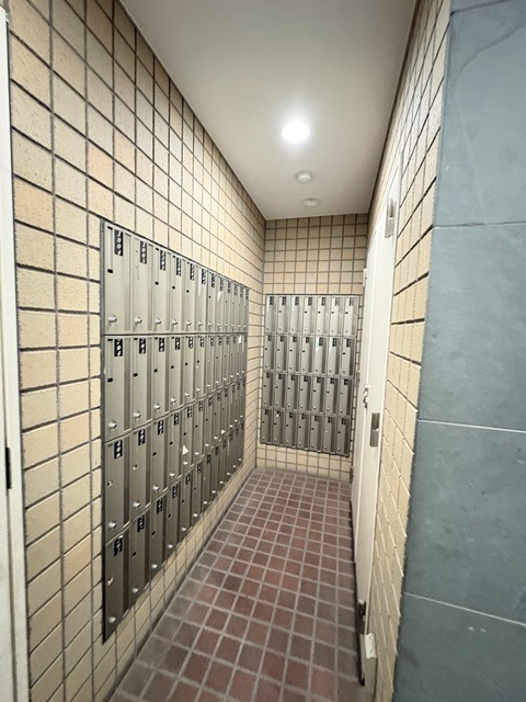ファミール銀座イーストの外観写真