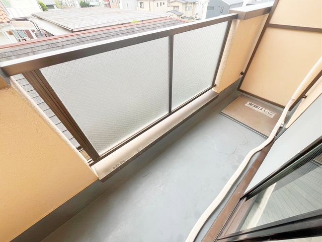 東急東横線 綱島駅 徒歩7分 3階建 築35年の内装写真