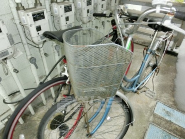 ＪＲ中央線 武蔵境駅 バス乗車時間：10分 最寄りバス停で下車 徒歩2分 2階建 築37年の外観写真