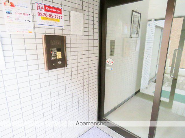 地下鉄東西線 菊水駅 徒歩8分 4階建 築38年の外観写真