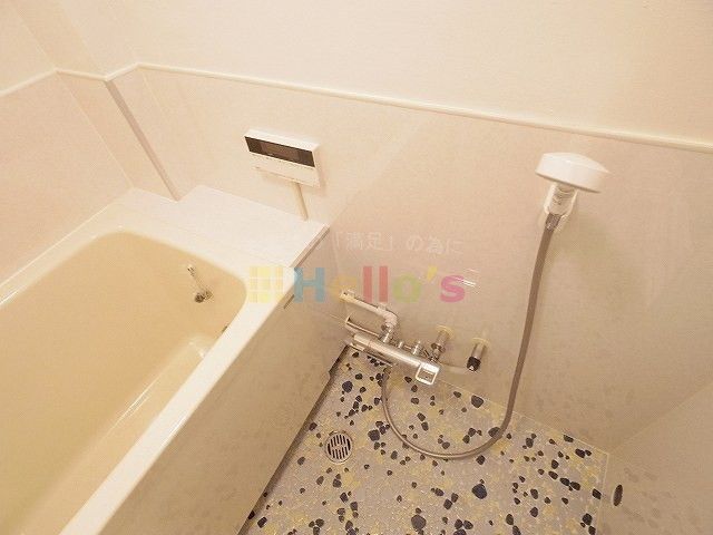 ＪＲ中央線 日野駅 徒歩9分 5階建 築51年の風呂写真