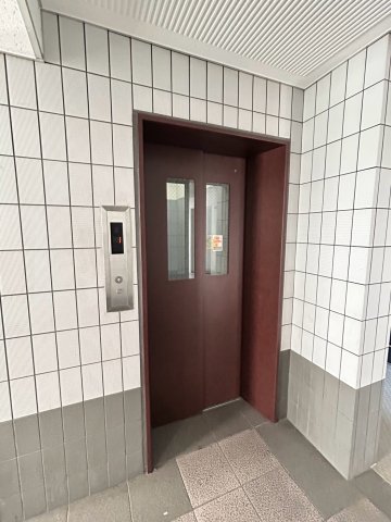 クロスロウズ荒木街の外観写真