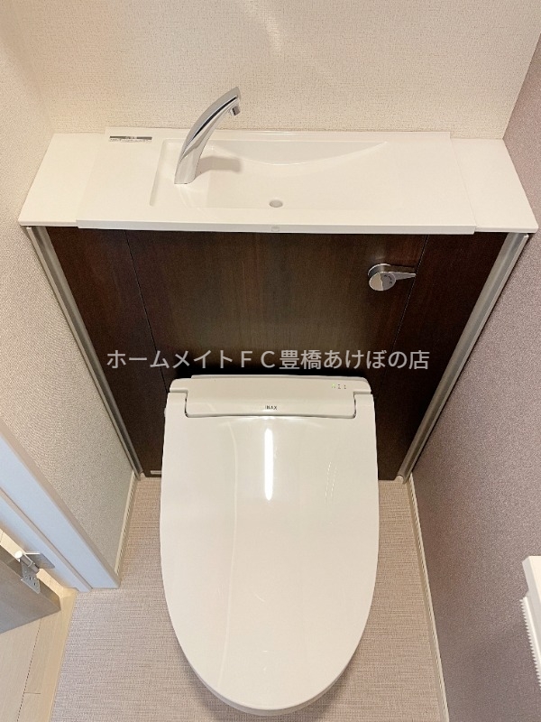 トイレ　同型完成モデル