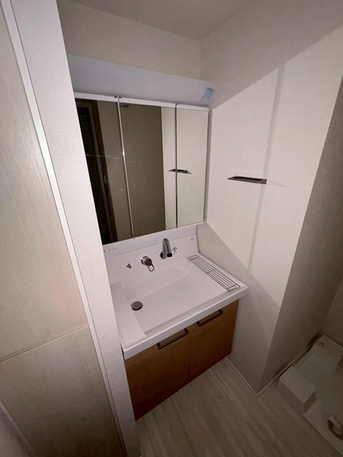 洗面設備　同仕様同間取り写真