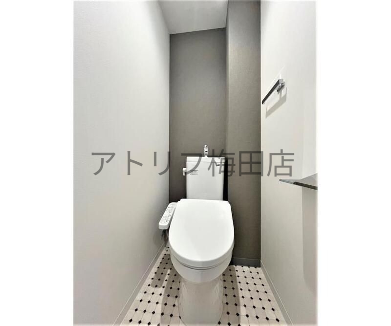 ＪＲ東西線 大阪天満宮駅 徒歩5分 10階建 築2年のトイレ写真