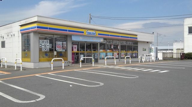コンビニ　ミニストップ茨城町長岡店（コンビニ）まで550m