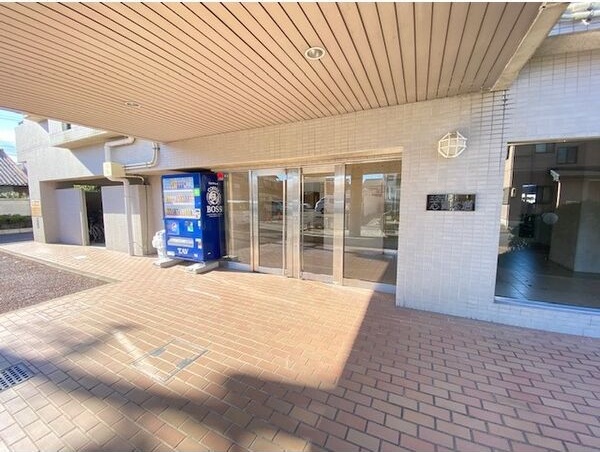 地下鉄名城線 志賀本通駅 徒歩3分 10階建 築35年の外観写真