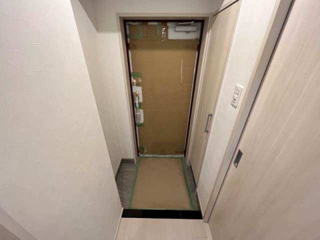 ギャラン鷹の巣の玄関写真
