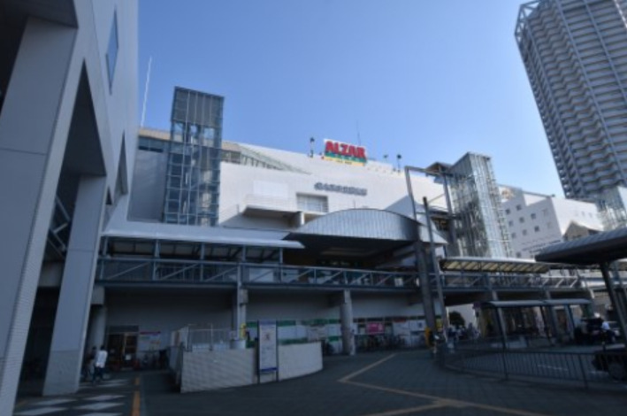 ショッピングセンター　アルザタウン（ショッピングセンター）まで465m