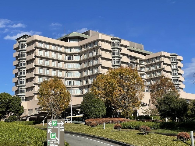 病院　静岡県立静岡がんセンター（病院）まで2367m