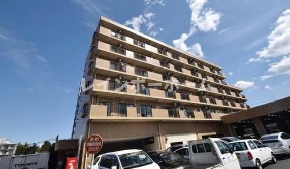 建物外観　落ち着いた雰囲気の外観です