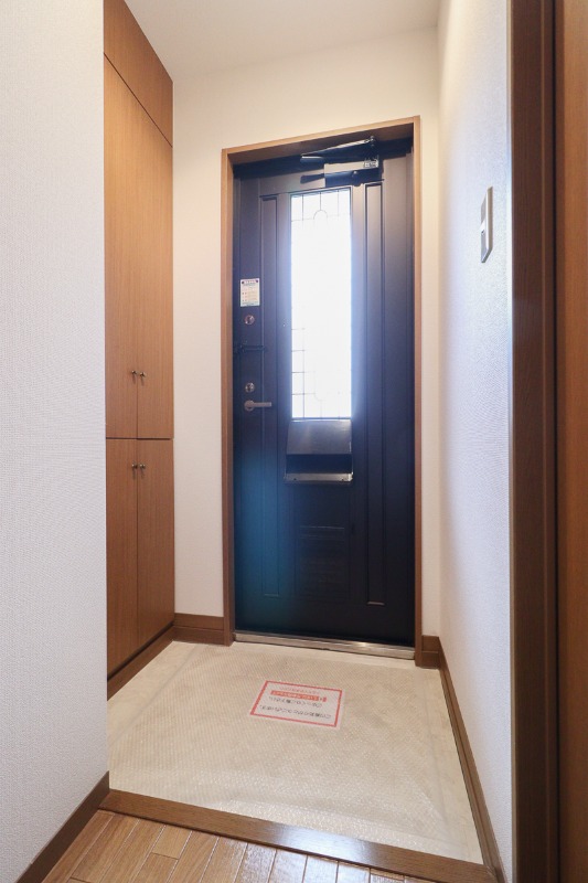玄関　図面と現状に相違がある場合には現状を優先