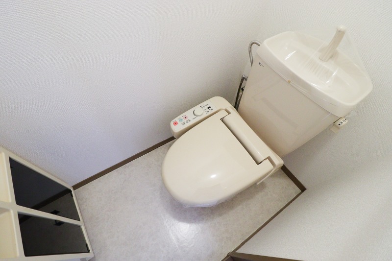 トイレ　図面と現状に相違がある場合には現状を優先