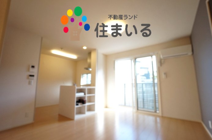 名鉄名古屋本線 富士松駅 徒歩28分 2階建 築12年の居間写真