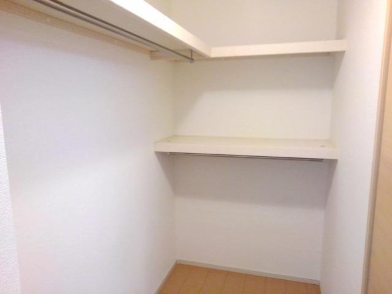 収納　図面と現状に相違がある場合には現状を優先