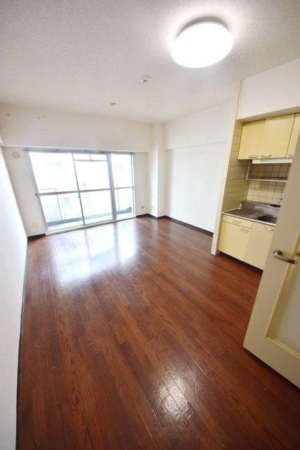 居室・リビング　★お部屋探しは、タウンハウジング多摩センター店へ★
