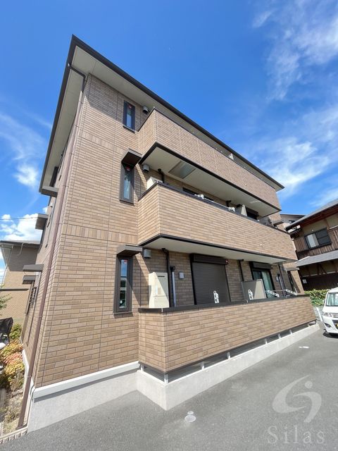 大阪モノレール本線 沢良宜駅 徒歩17分 築14年